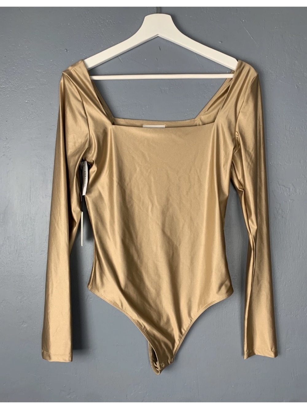 Babaton Aritzia Sz Medium Oxford Tan Satinette Longsleeve Bodysuit NWT